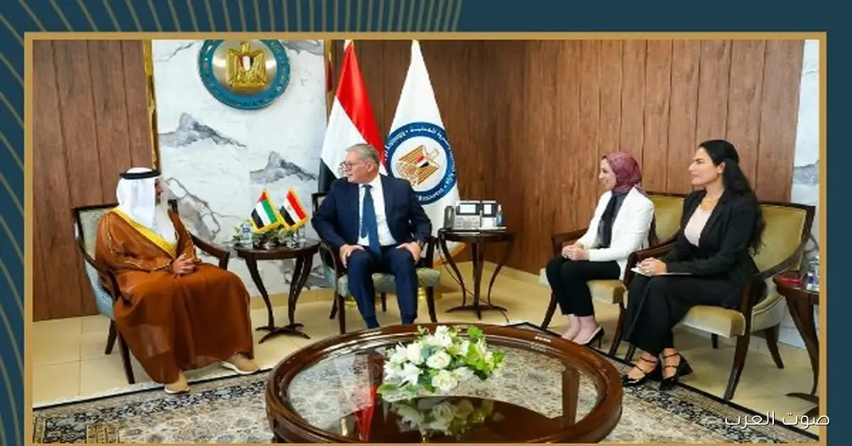 وزير البترول يتكلم مع سفير الإمارات عن تقوية التعاون والشراكة في القطاع