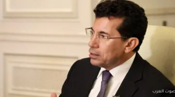 وزير الرياضة يقابل شوية خبراء في تسويق اللاعبين