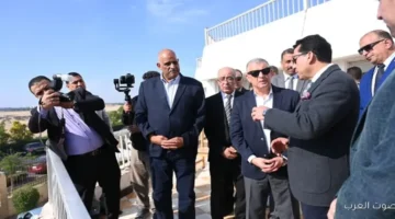 وزير الشباب والرياضة ومحافظ الإسماعيلية يتابعوا شغل مركز الابتكار الشبابي