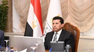 وزير الشباب والرياضة يجتمع مع مديري المديريات في كل المحافظات