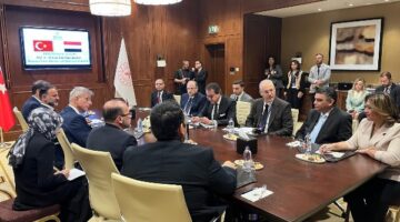 وزير الصحة المصري ووزير الصحة التركي يتناقشوا في الشراكات الطبية والسياحة العلاجية 18 وزير الصحة المصري ووزير الصحة التركي يتناقشوا في الشراكات الطبية