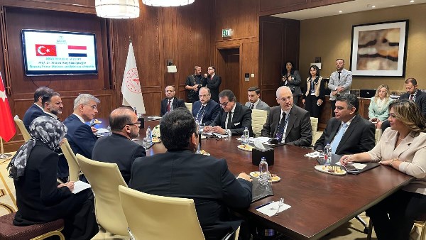 وزير الصحة المصري ووزير الصحة التركي يتناقشوا في الشراكات الطبية والسياحة العلاجية
