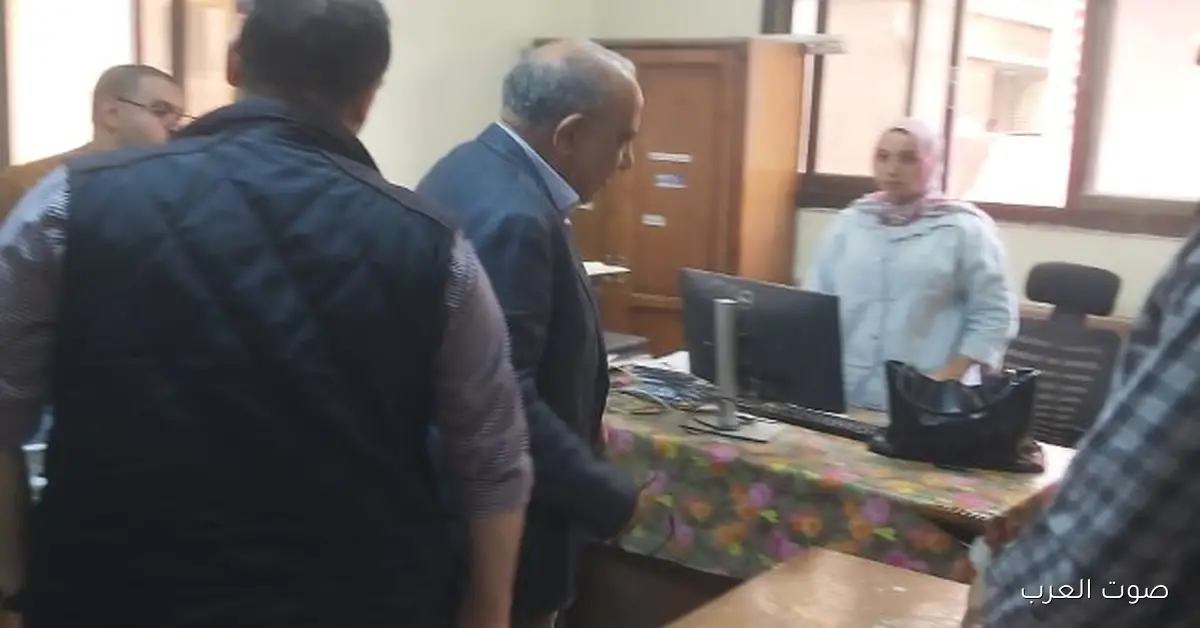 وزير الكهرباء يزور إدارة شبكات مدينة أنشاص