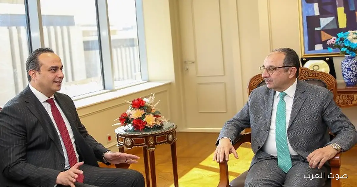 وزير قطاع الأعمال: لازم نتعاون بين مؤسسات الدولة علشان ندعم التنمية المستدامة 2 وزير قطاع الأعمال: لازم نتعاون بين مؤسسات الدولة علشان ندعم التنمية المستدامة