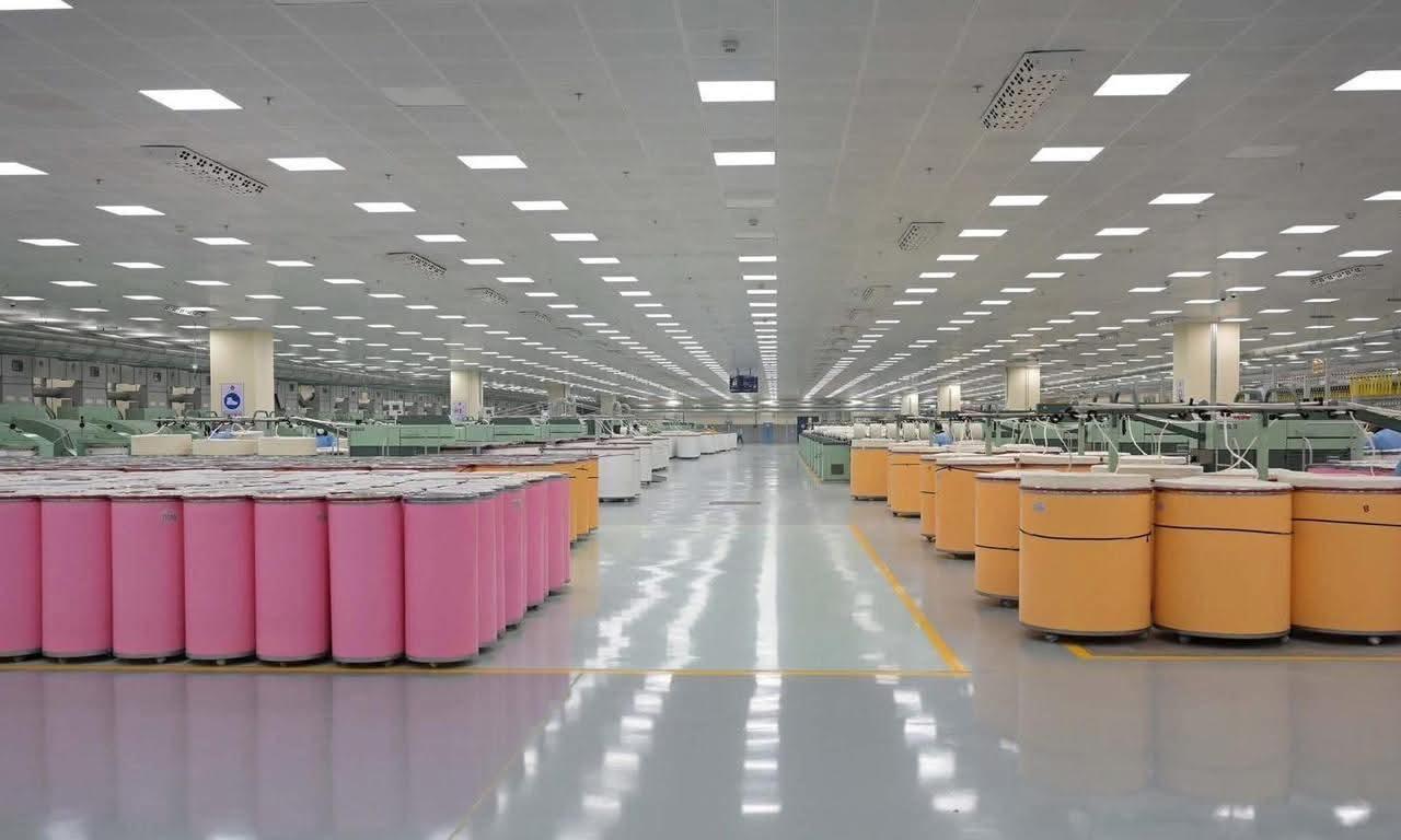 وزير قطاع الأعمال يتابع شغل المصانع الجديدة في غزل المحلة.. التفاصيل 3 مصنع غزل المحلة