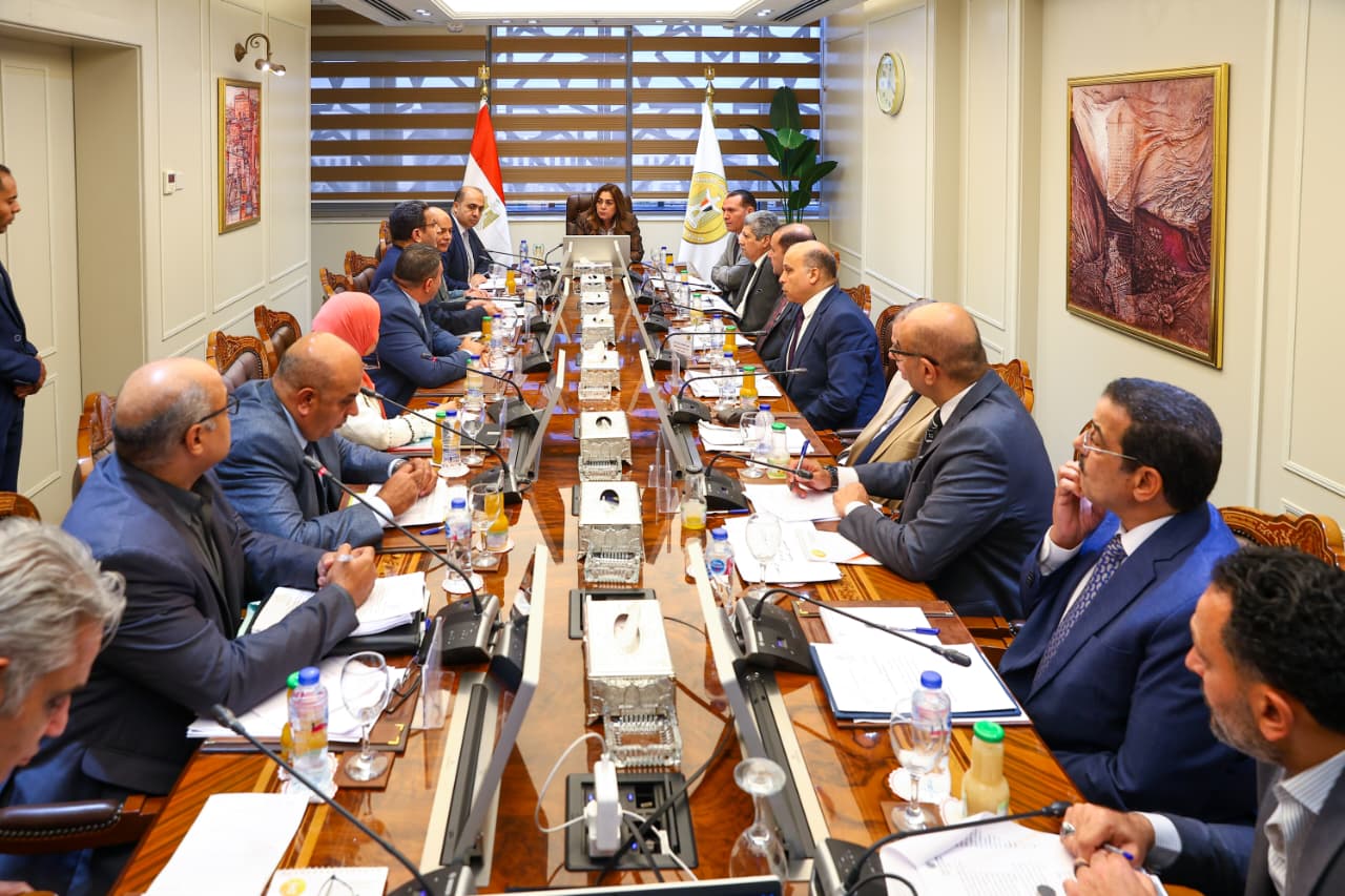 وزيرة التنمية المحلية اللامركزية وزيادة موارد المحافظات هما سر تحسين