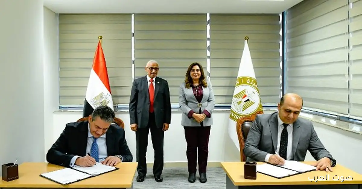 وزيرة التنمية المحلية والبيئة تحضر إطلاق مشروع جمع القمامة في شمال سيناء 2 وزيرة التنمية المحلية والبيئة تحضر إطلاق مشروع جمع القمامة في شمال سيناء