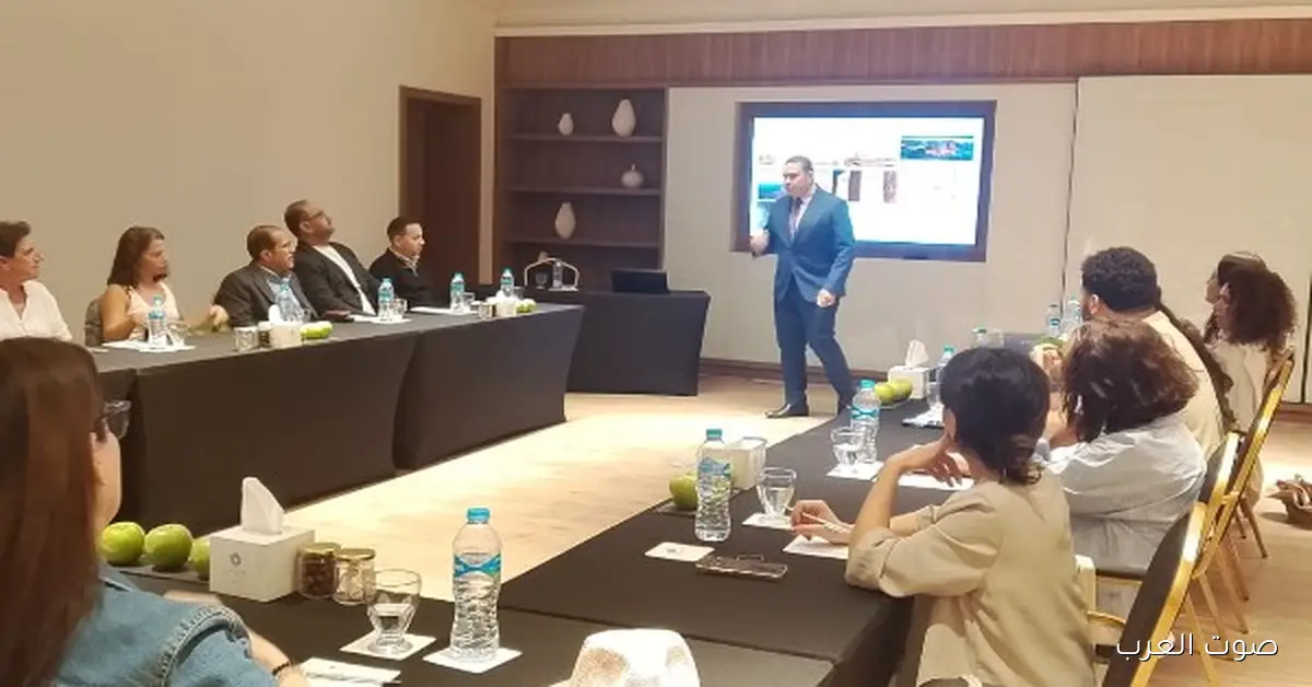 وكلاء السياحة في أسبانيا متعجبين من كنوز المتحف المصري الكبير