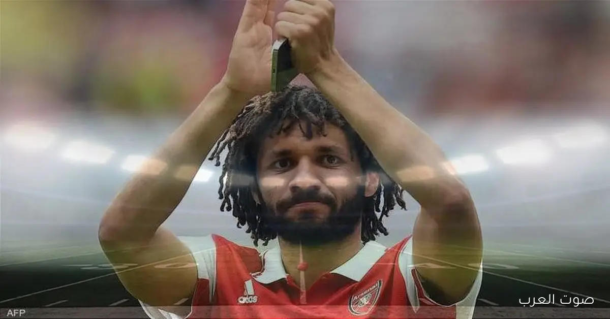 ياسر إدريس يختار النني سفير للجنة الأولمبية ويهديه قلادة ذهبية