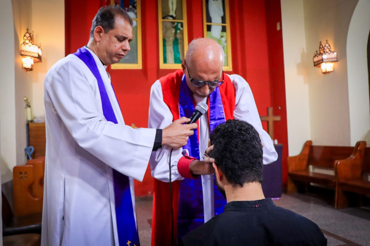 1764572760 8 رئيس الكنيسة الأسقفية العذارى شكلهم واحد لكن الاختلاف الحقيقي في