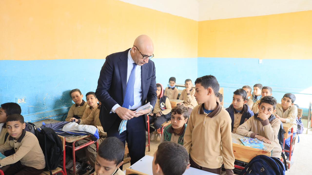 1764583771 893 وزير التعليم يأمر بتحسين مدارس البدرشين والصف ويشدد على أهمية