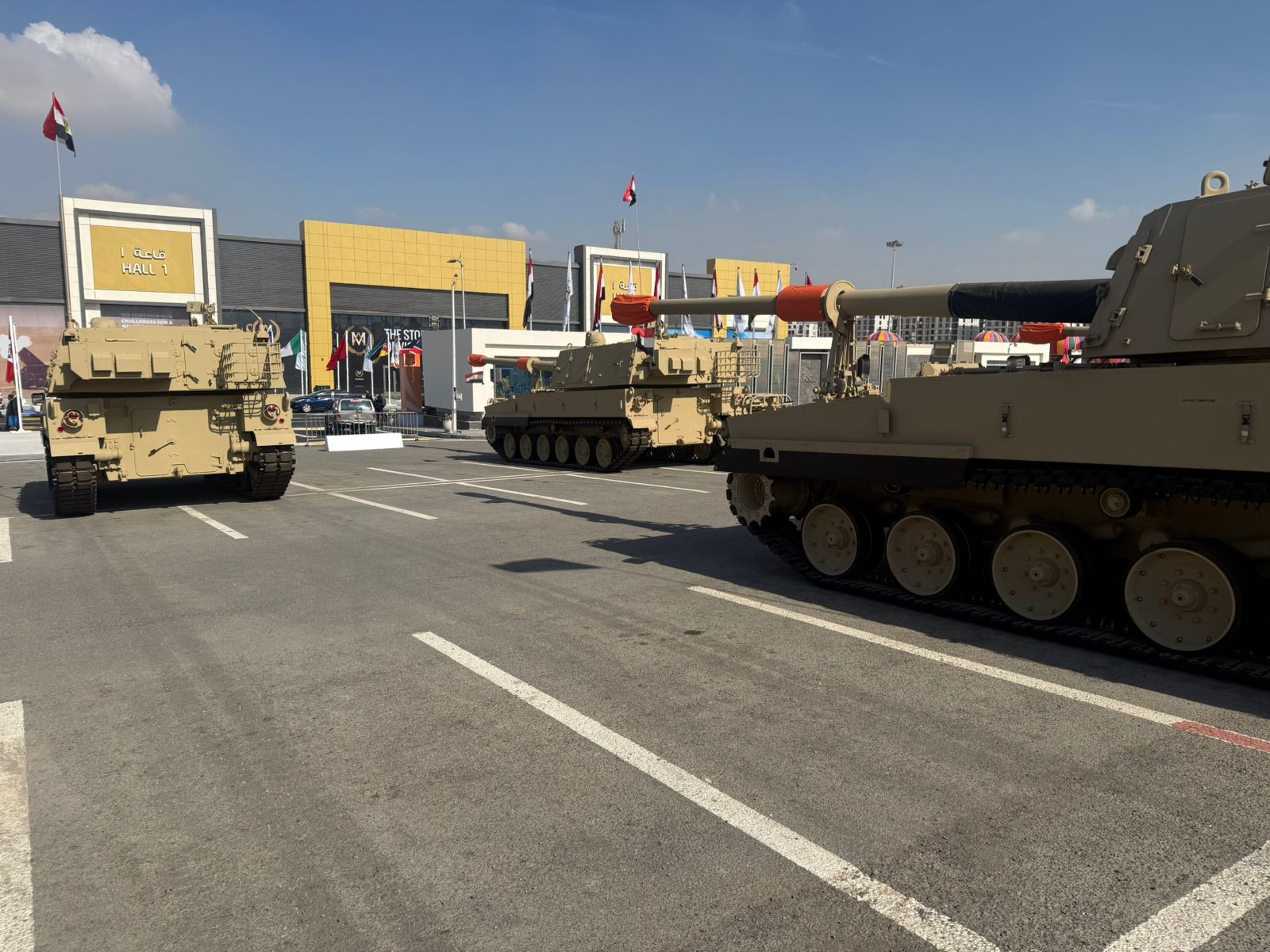 المدفع المصري EGY K9A1 يظهر بشكل مميز في معرض إيديكس 2025 - فيديو وصور 4 1764597145 861 المدفع المصري EGY K9A1 يظهر بشكل مميز في معرض إيديكس