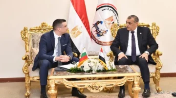 1764599361 الإنتاج الحربي يعرض أحدث أسلحته لوزير الاقتصاد والصناعة البلغاري في