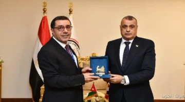 1764606078 مباحثات مصرية وأردنية في جناح الإنتاج الحربي لتصنيع أنظمة دفاعية