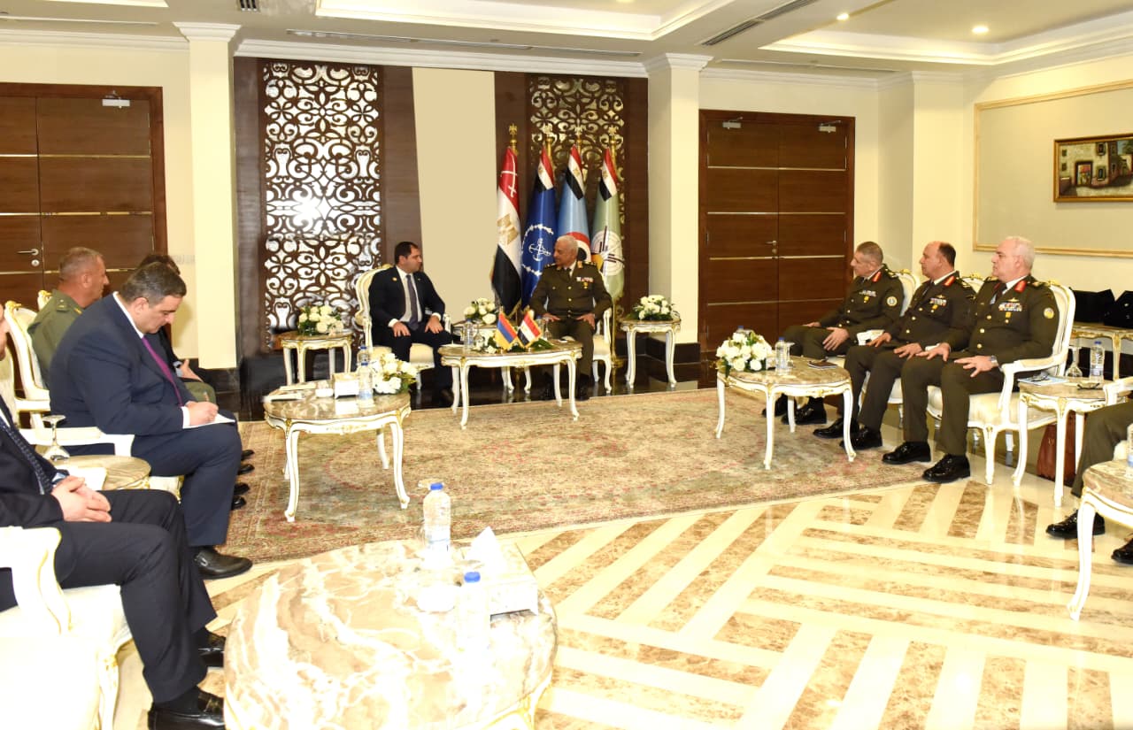 اجتماع عسكري