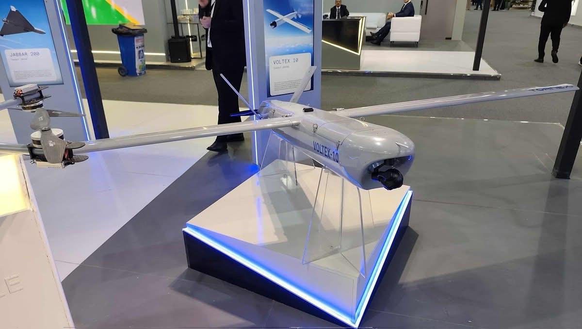 مسيرات انتحارية في جناح شركة أمستون بمعرض إيديكس 2025 - صور من مصر 7 1764612822 300 مسيرات انتحارية في جناح شركة أمستون بمعرض إيديكس 2025