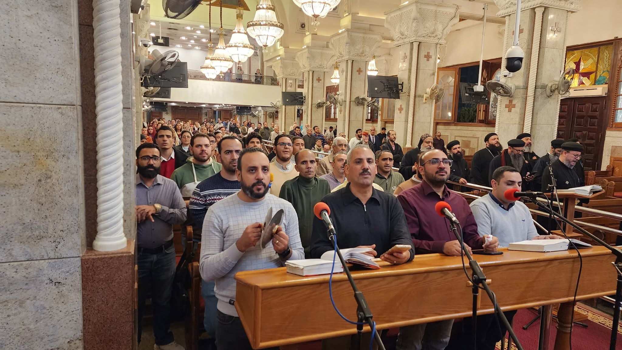 1764627218 932 الأنبا ميخائيل بيصلي التسبحة الشهرية لشعب إيبارشية حلوان والمعصرة