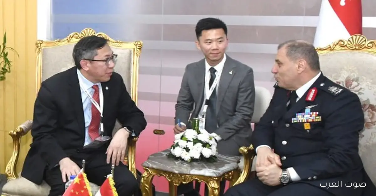 قادة الأفرع الرئيسية للقوات المسلحة يتقابلوا في اليوم الأول لمعرض إيديكس 2025