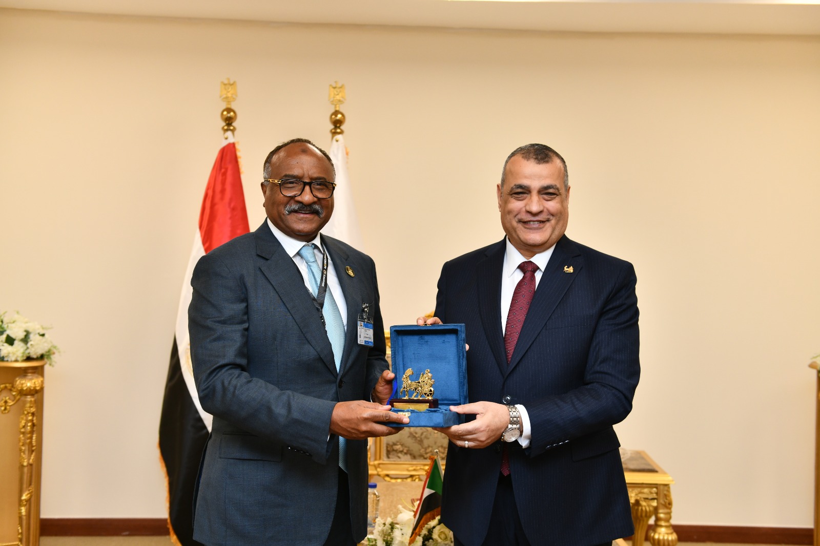 1764671379 590 مصر والسودان يتفقوا على تقوية الشراكة العسكرية في EDEX