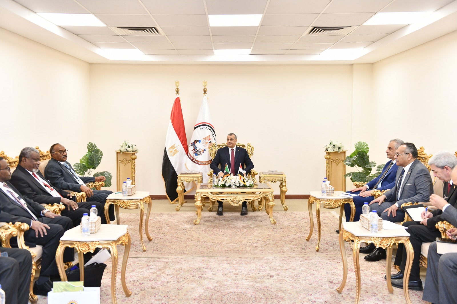 1764671379 822 مصر والسودان يتفقوا على تقوية الشراكة العسكرية في EDEX