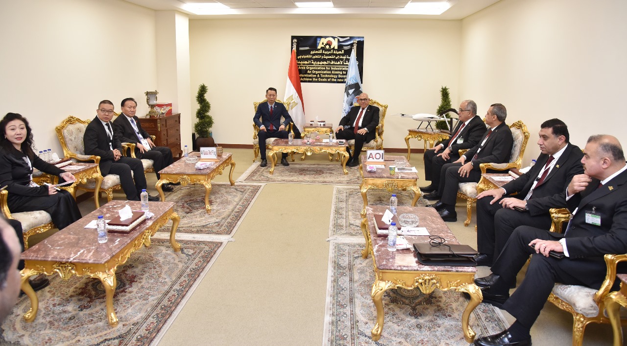 1764720158 908 تعاون عربي صيني العربية للتصنيع بتصنع أجزاء من طائرة رافال