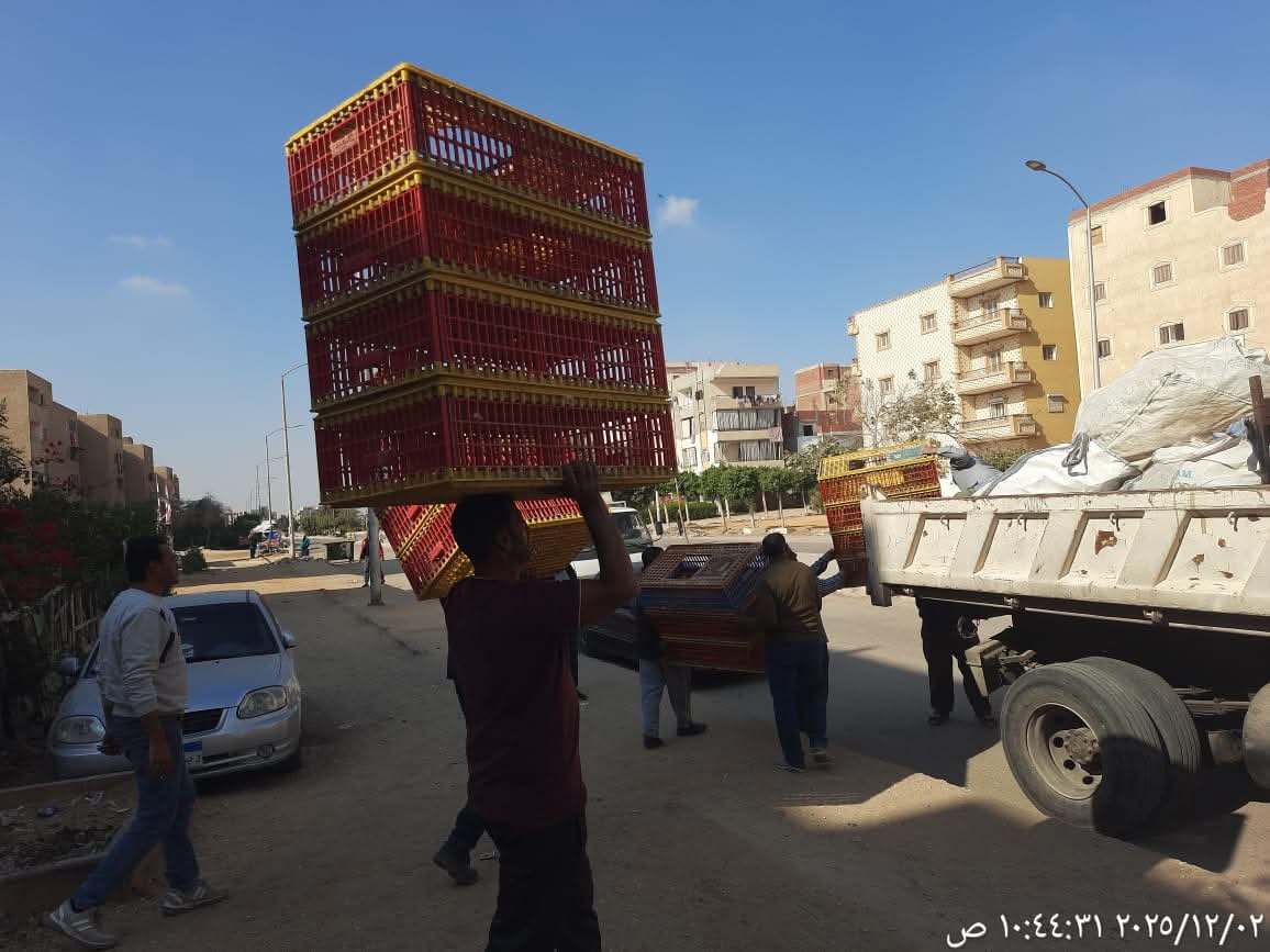 1764727395 42 حملات لمراقبة المخالفات وإزالة التعديات في العاشر من رمضان