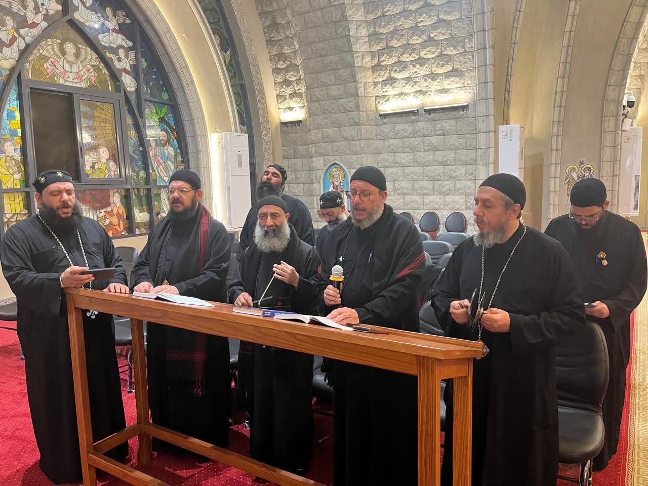 صورة من الخلوة الروحية