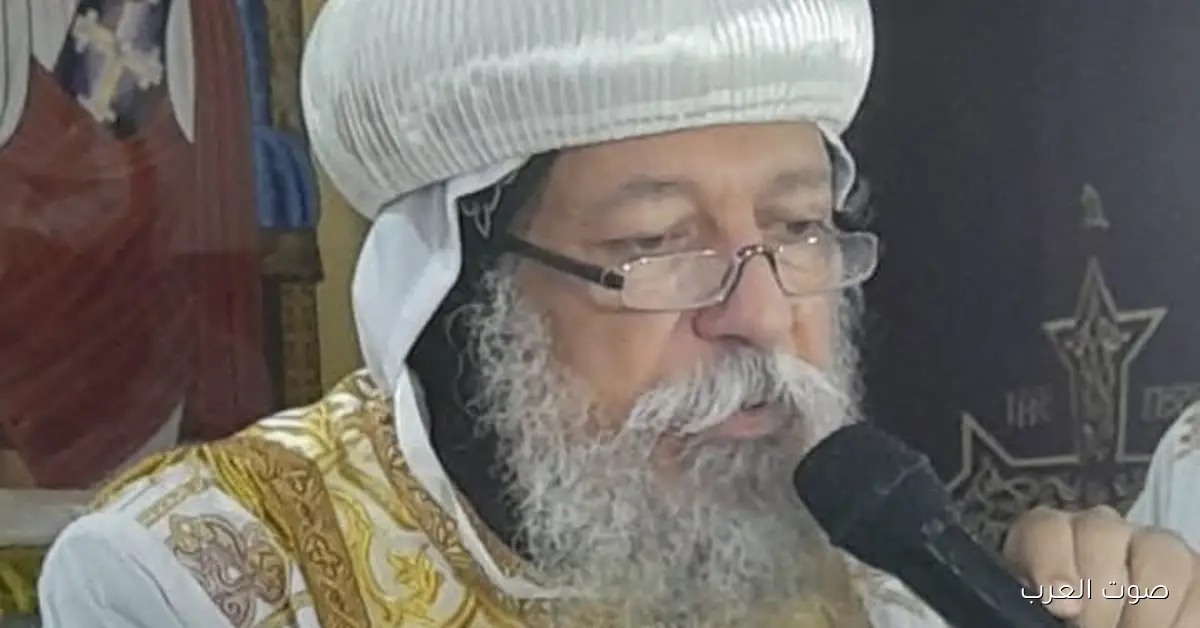 الأنبا إيلاريون وأثناسيوس في مقدمة اجتماعات الكهنة | صور