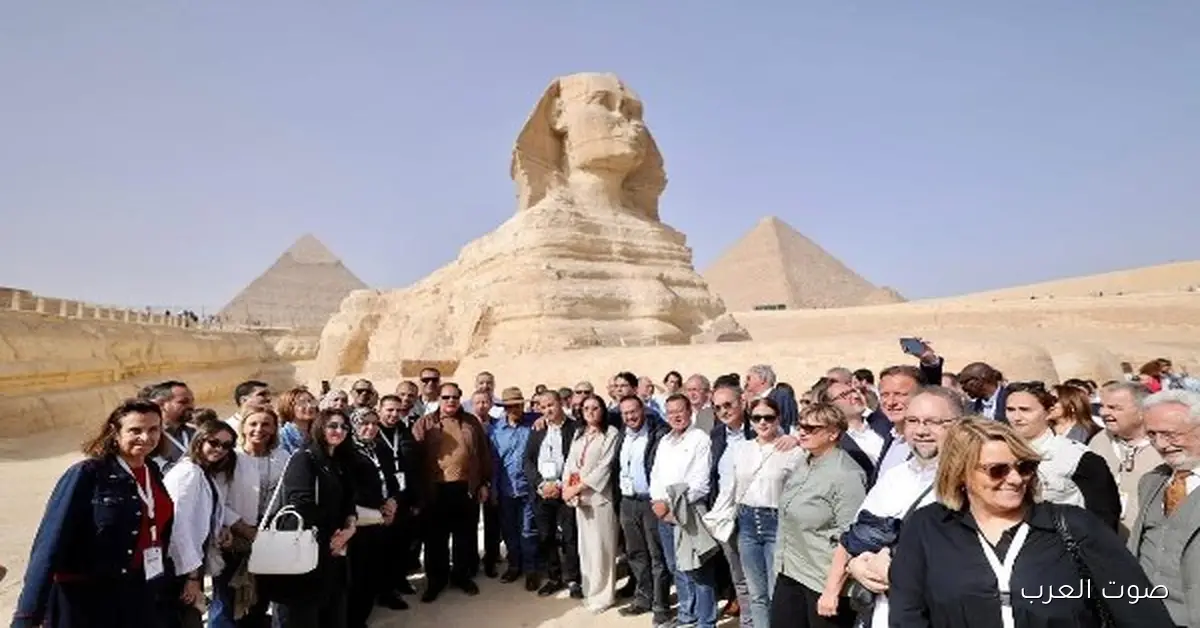 زاهي حواس قدام رؤساء برلمانات البحر المتوسط: الأهرامات دليل على عبقرية المصريين.. والمدينة المفقودة والكائنات الفضائية مش حقيقية 2 زاهي حواس قدام رؤساء برلمانات البحر المتوسط: الأهرامات دليل على عبقرية المصريين.. والمدينة المفقودة والكائنات الفضائية مش حقيقية