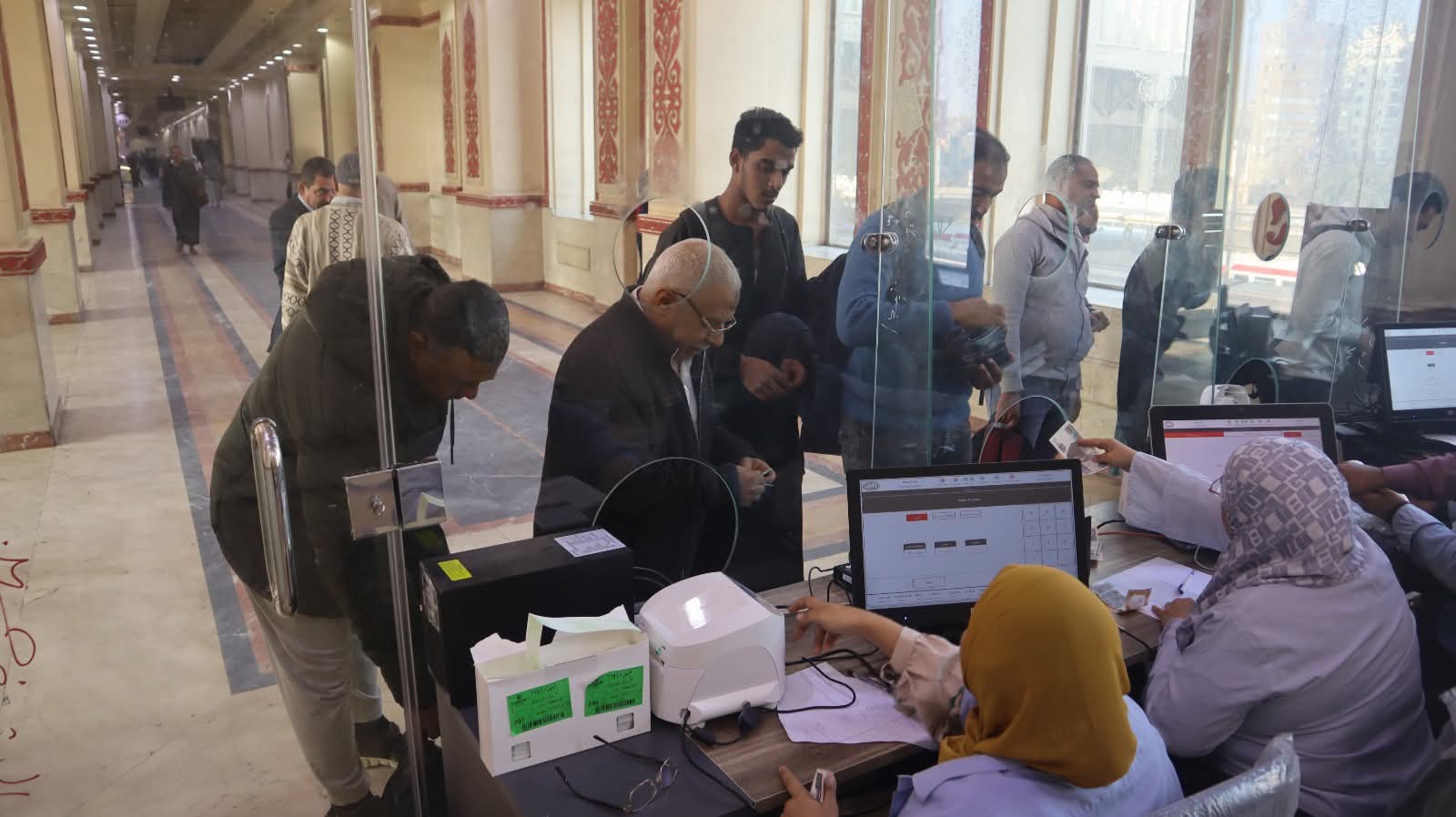 أنظمة الدفع الإلكترونية