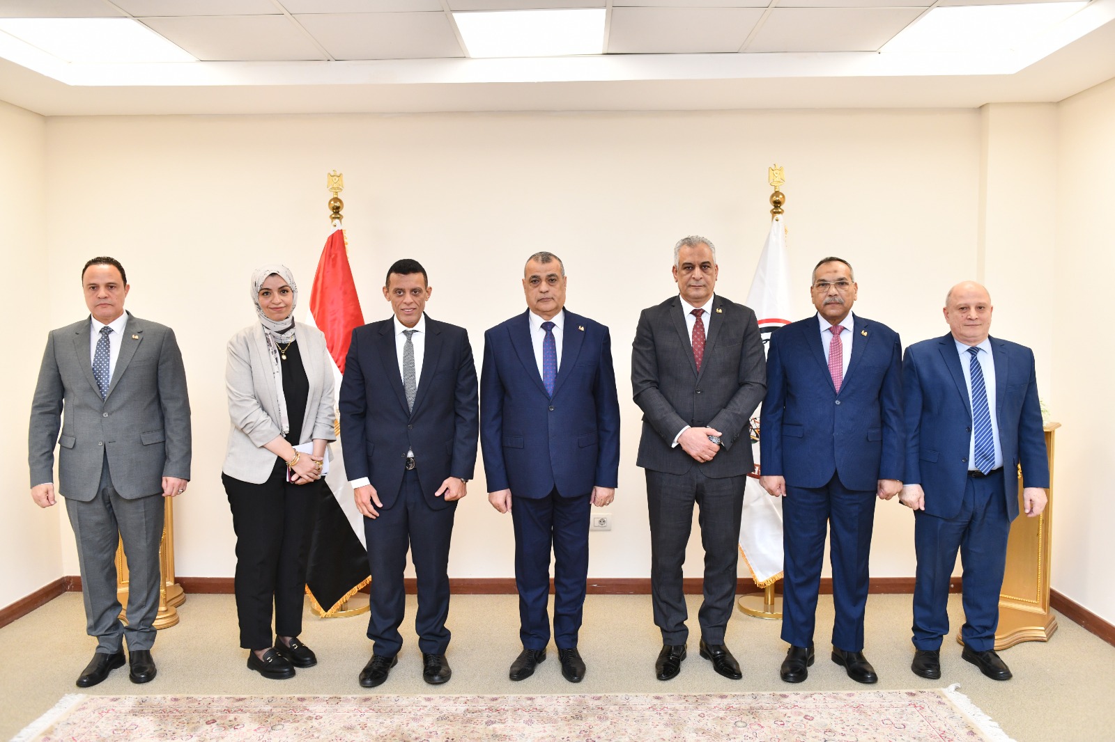 1764771104 450 عقدين جديدين للتصنيع العسكري في EDEX 2025 الإنتاج الحربي بيكبر