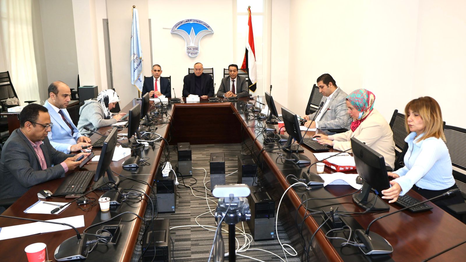 1764775556 849 غرفة عمليات حقوق الإنسان تتابع الانتخابات بشكل مستمر