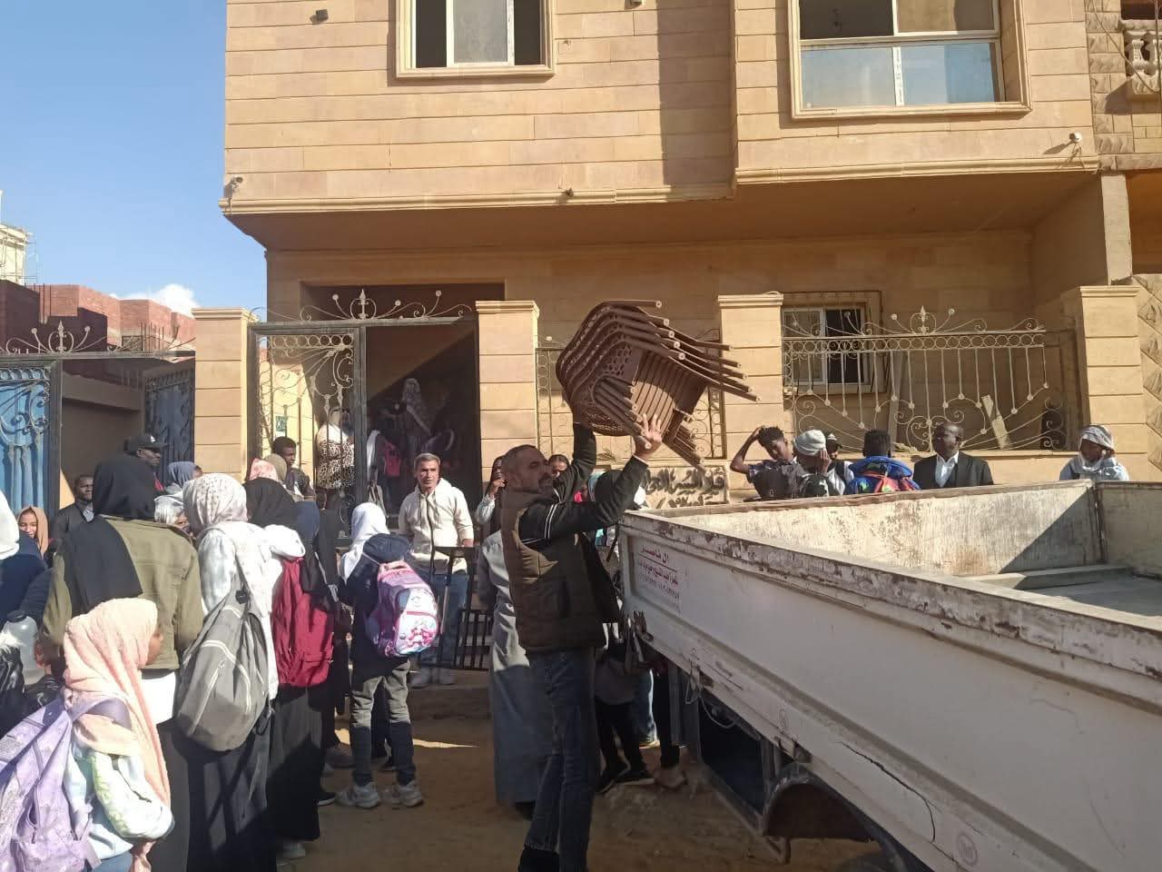 1764791595 690 جهاز مدينة بدر يغلق وحدة سكنية حولت إلى مركز تعليمي