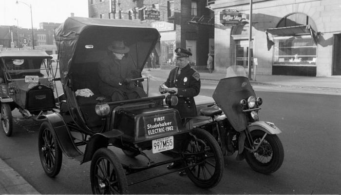 1764839134 606 تعرف على جورج سيلدن مخترع أول تاكسي كهربائي