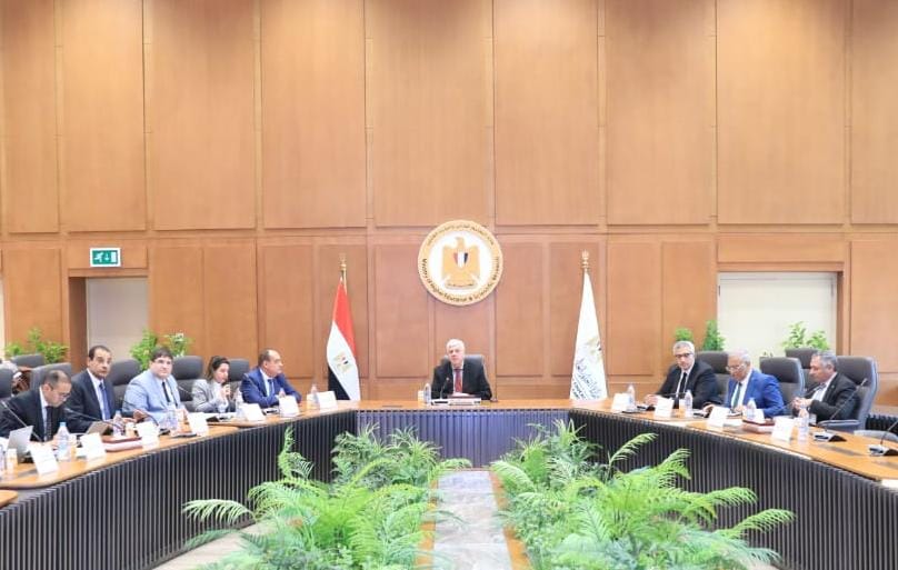 1764841304 794 التعليم العالي الرئيس السيسي مهتم بالبعثات علشان يقوي البحث العلمي