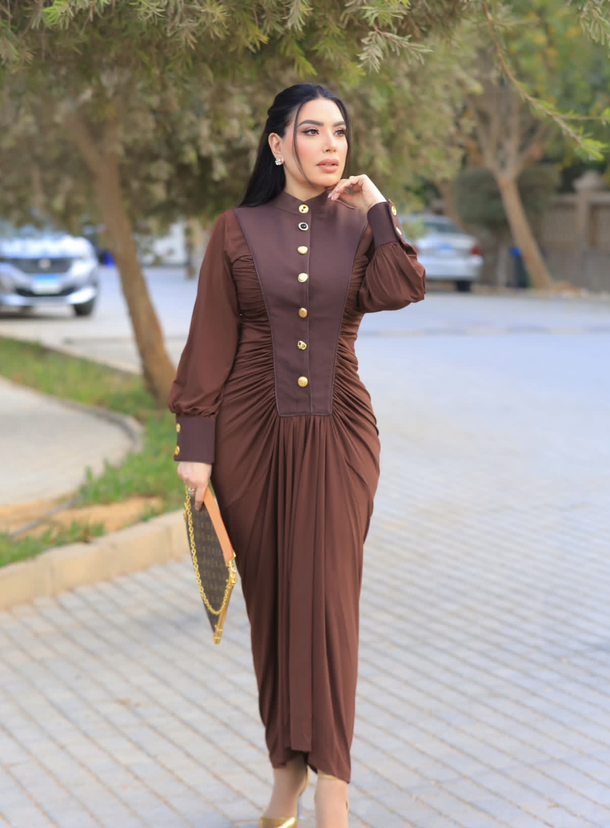 عبير صبري بتلفت الأنظار بإطلالة شيك باللون البني 4 1764868464 235 عبير صبري بتلفت الأنظار بإطلالة شيك باللون البني