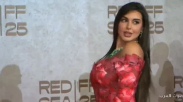 1764871042 ياسمين صبري فرحانة بوجودي في جدة علشان أعمل عمرة