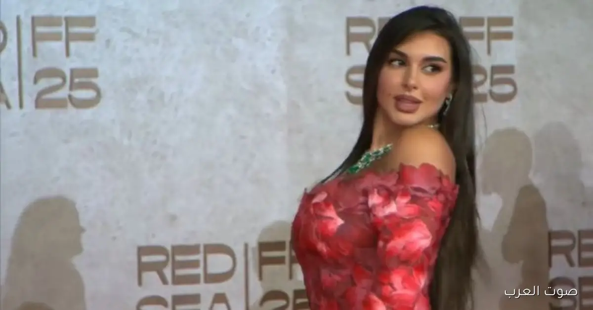 ياسمين صبري: فرحانة بوجودي في جدة علشان أعمل عمرة 2 ياسمين صبري: فرحانة بوجودي في جدة علشان أعمل عمرة