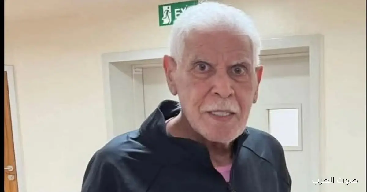 شفاك وعافاك يا صديقي.. رضوان الزياتي مع حسن شحاتة