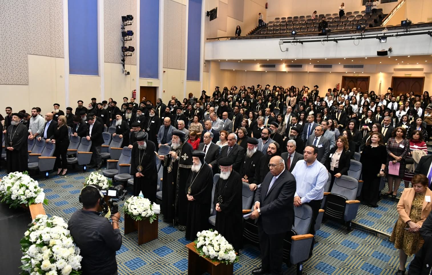 تخرج دفعة جديدة من معهد المشورة في المعادي مع البابا تواضروس 4 1764882162 868 تخرج دفعة جديدة من معهد المشورة في المعادي مع البابا