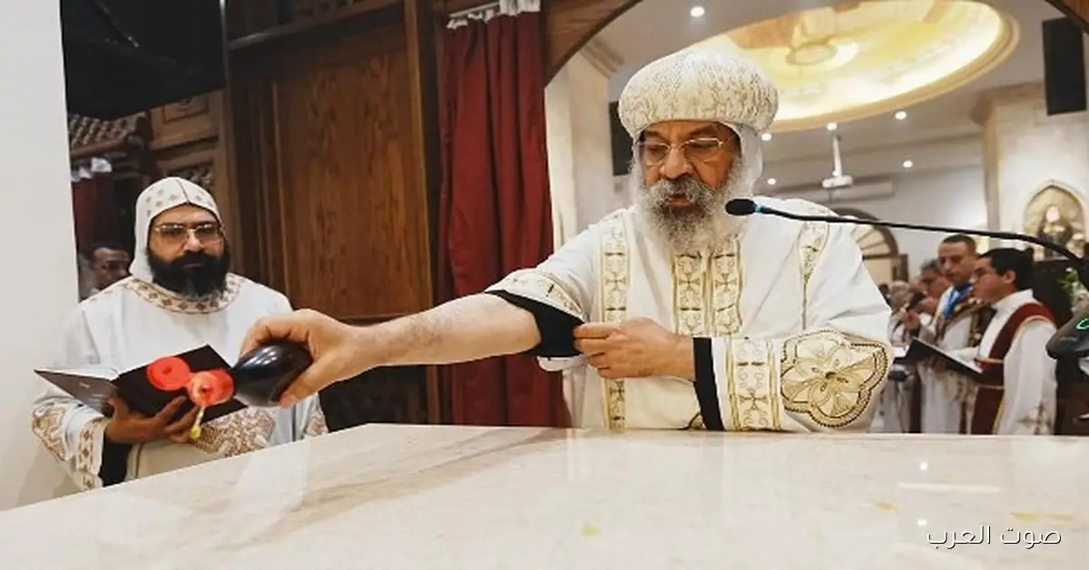 الأنبا رافائيل يفتتح مذبح "أبي سيفين" في كنيسة "العذراء" بالفجالة 2 الأنبا رافائيل يفتتح مذبح “أبي سيفين” في كنيسة “العذراء” بالفجالة