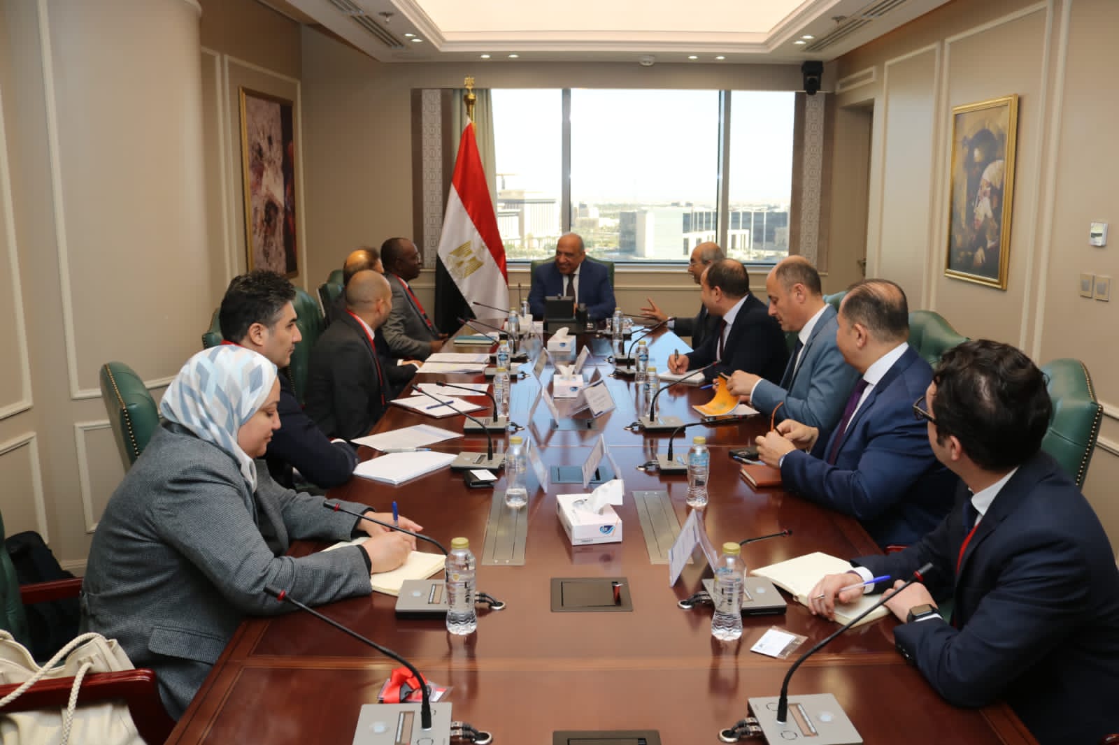 تعاون بين الكهرباء ومؤسسة التمويل الدولية في مجال الطاقة المتجددة 6 1764922705 526 تعاون بين الكهرباء ومؤسسة التمويل الدولية في مجال الطاقة المتجددة