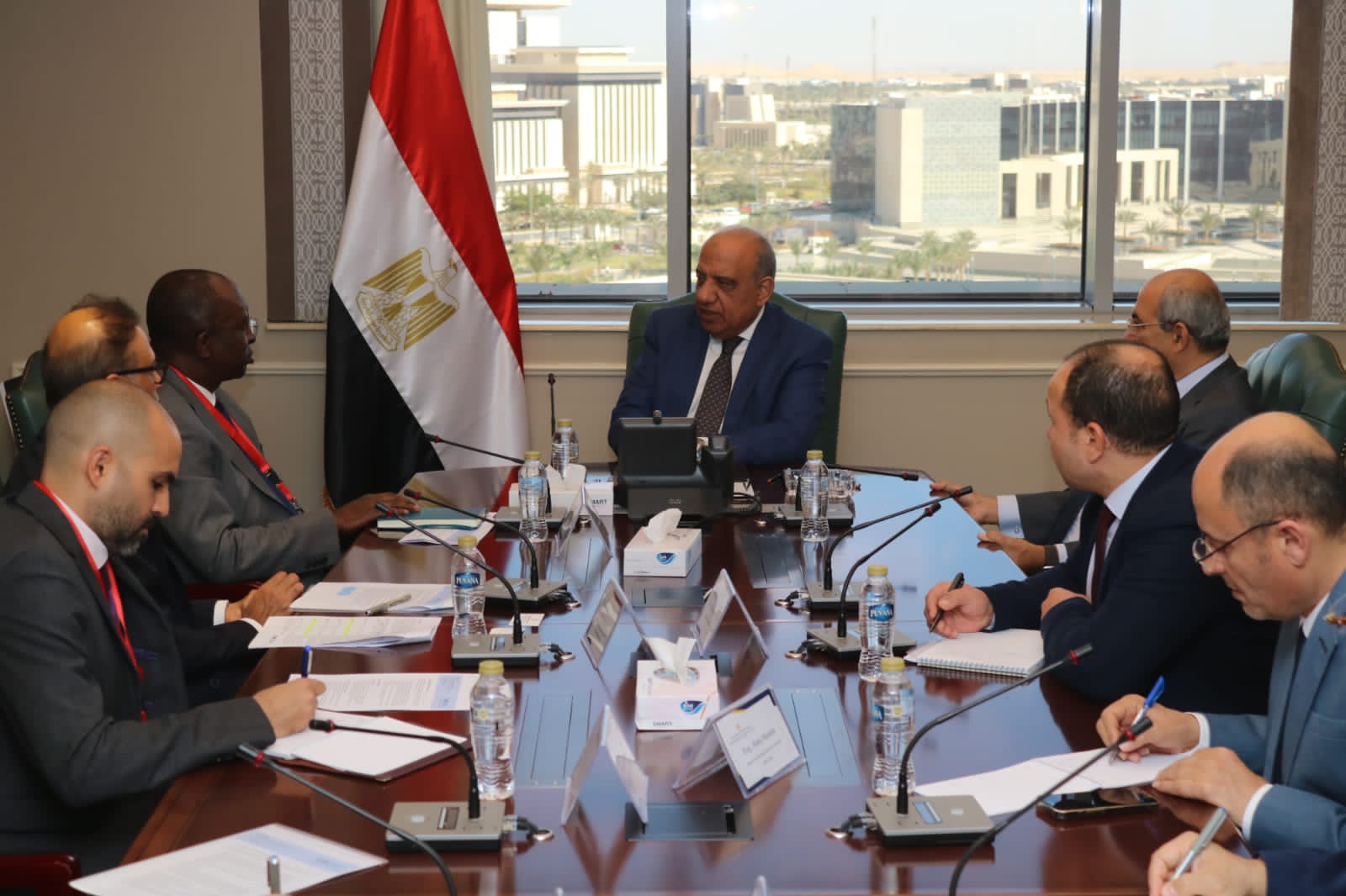 تعاون بين الكهرباء ومؤسسة التمويل الدولية في مجال الطاقة المتجددة 7 1764922705 646 تعاون بين الكهرباء ومؤسسة التمويل الدولية في مجال الطاقة المتجددة