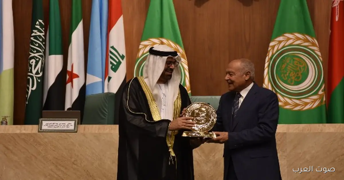 أحمد أبو الغيط يحصل على جائزة التميز الحكومي كأفضل شخصية عربية