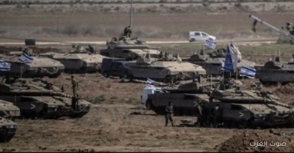 إعلام إسرائيلي: مجموعة من 3 مسلحين خرجوا من نفق في رفح وضربوا صاروخ على القوات