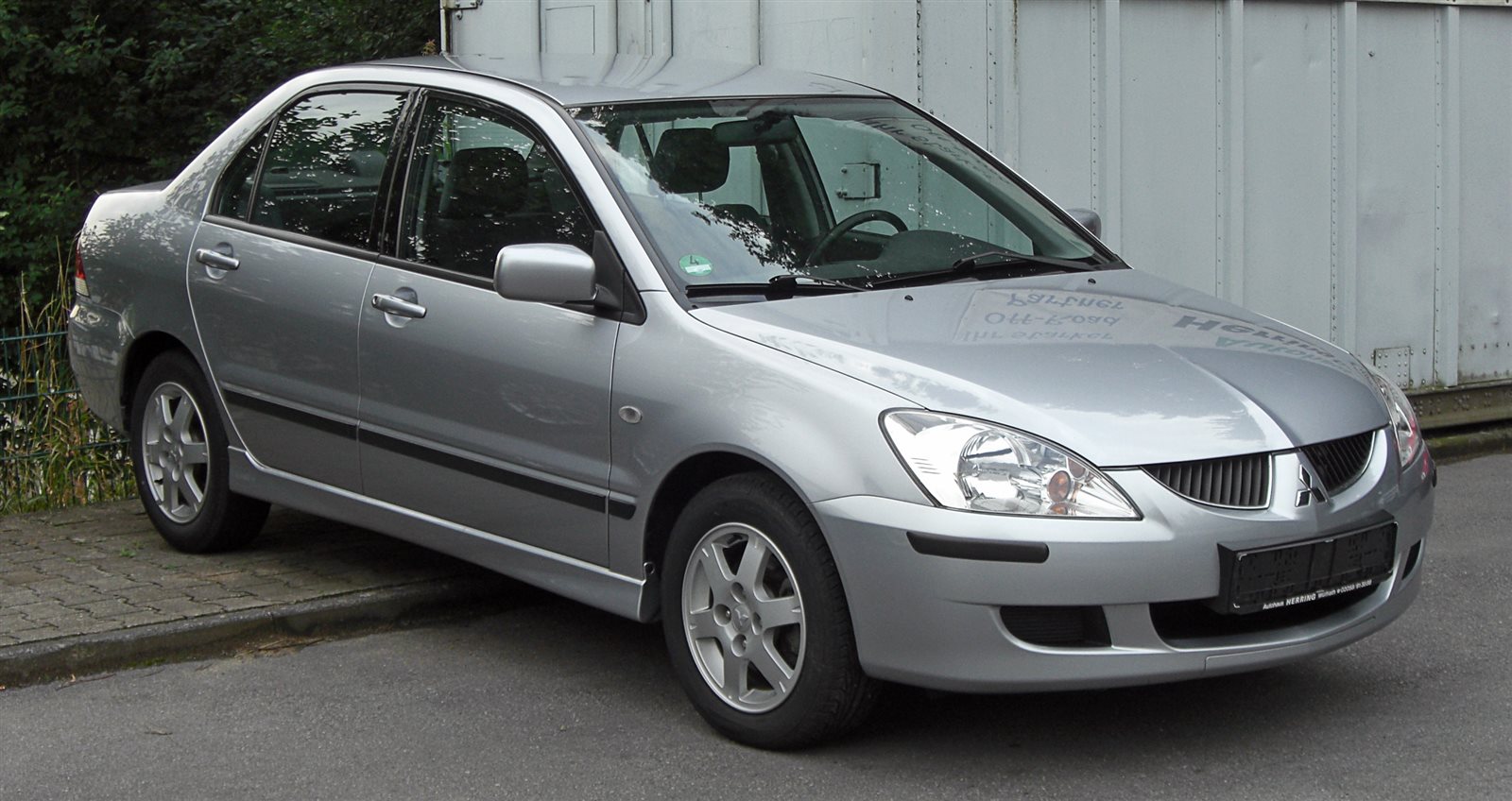 اشترِ ميتسوبيشي لانسر أوتوماتيك بسعر 400 ألف جنيه