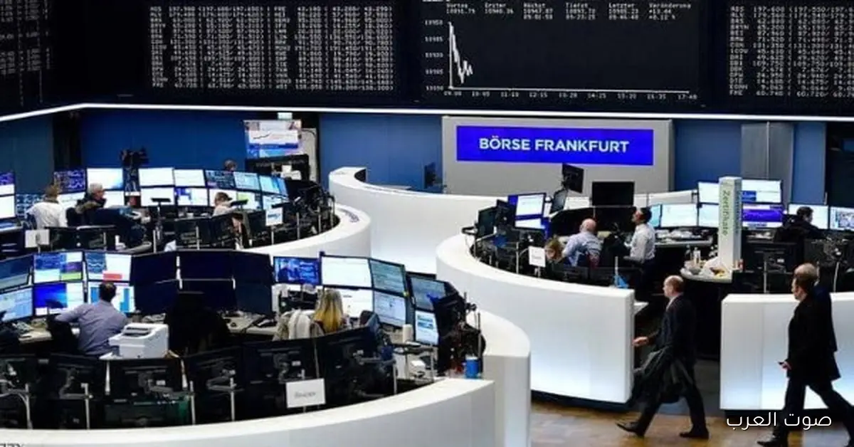 الأسواق الأوروبية بتتحرك بحذر مع انتظار قرارات مالية مهمة في آخر شهر من 2025