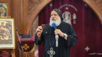 الأنبا ميخائيل يصلي القداس الشهري لخدمة الصم وضعاف السمع في