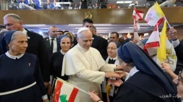 البابا لاون من مستشفى الصليب البيت ده ساكنه المسيح ومرضاه