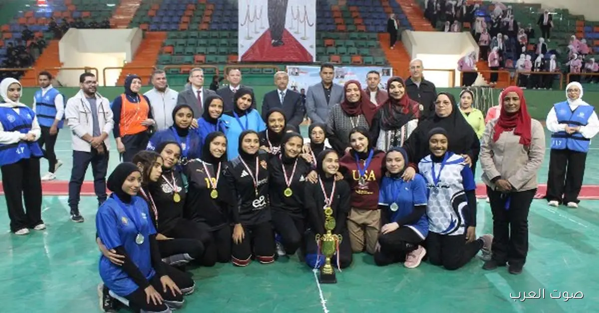 الشباب والرياضة يختتموا دوري الأنشطة لتلاميذ المدارس في الوادي الجديد بشعار "منافسة بروح الفريق" 2 الشباب والرياضة يختتموا دوري الأنشطة لتلاميذ المدارس في الوادي الجديد بشعار “منافسة بروح الفريق”